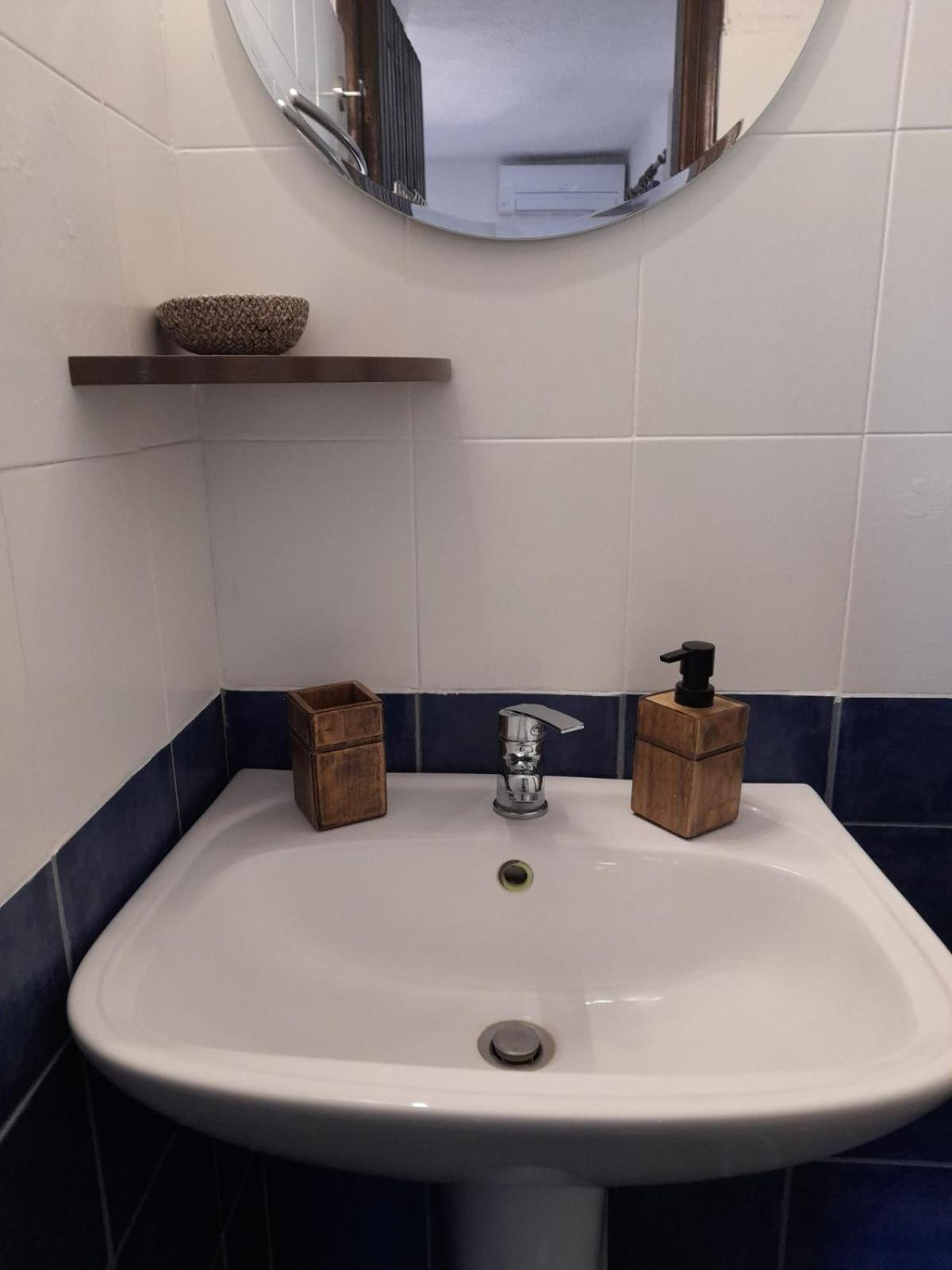 Cortessa Apartments 니키티 외부 사진