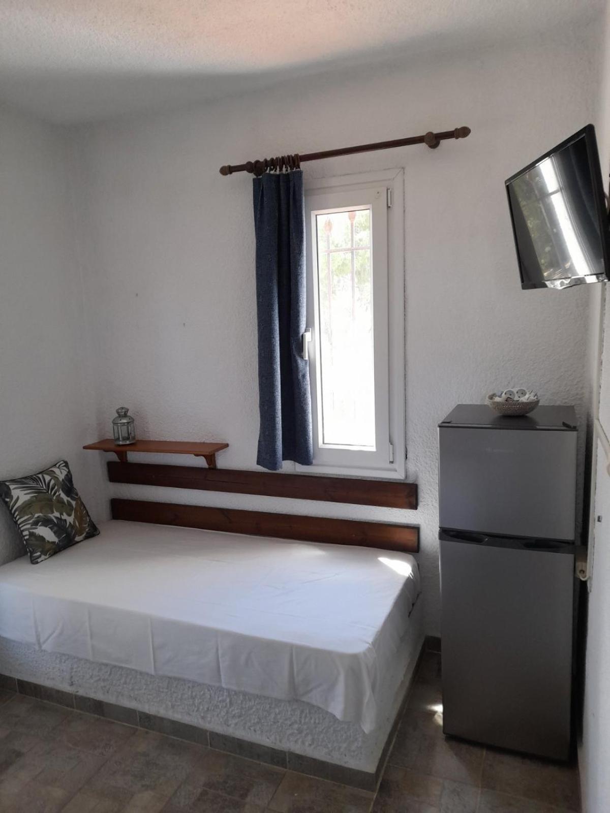 Cortessa Apartments 니키티 외부 사진